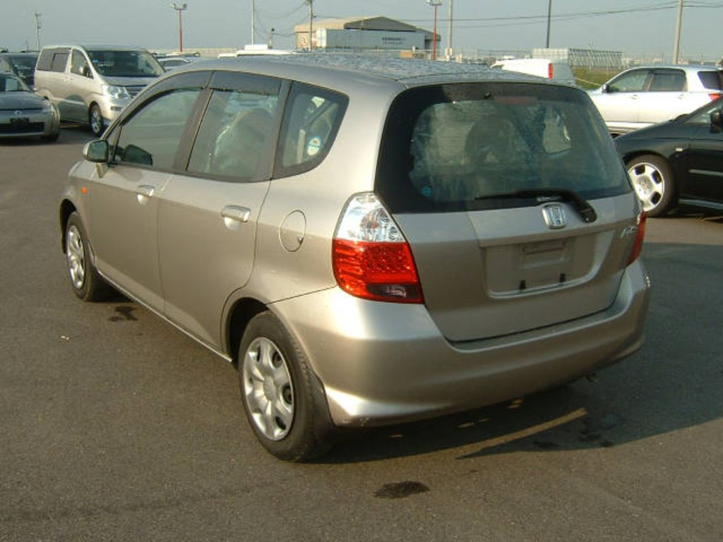 2004 Honda Fit