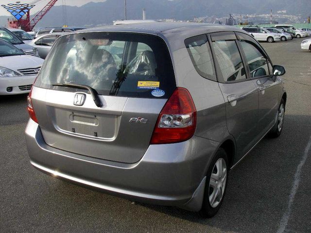 2004 Honda Fit