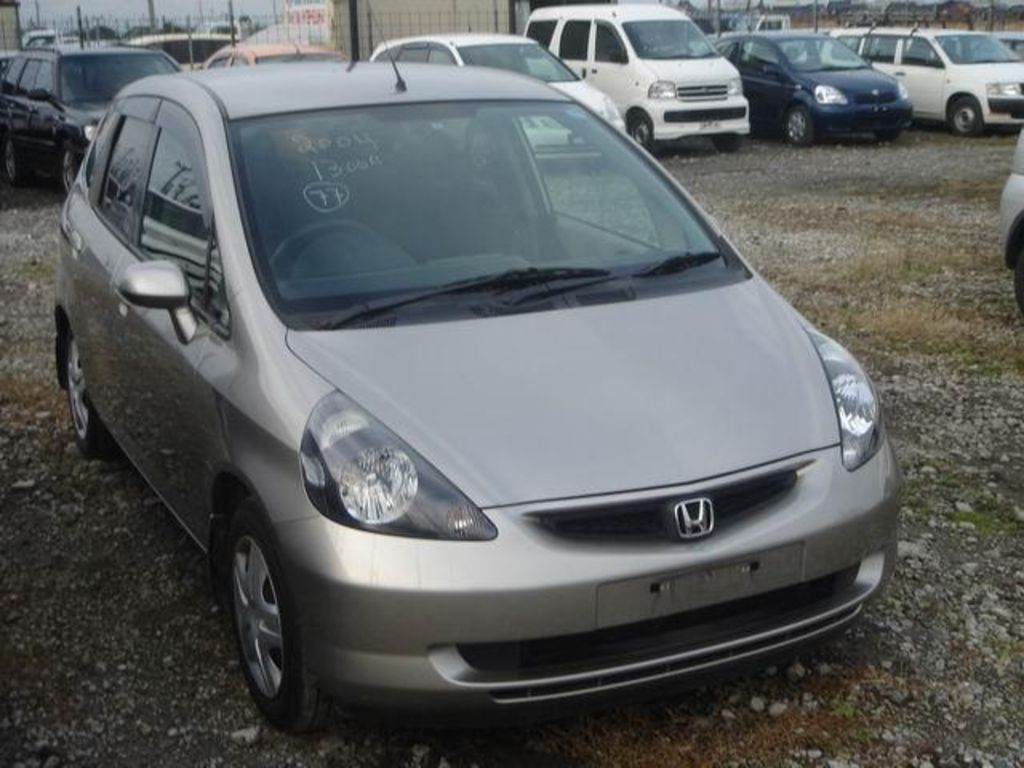 2004 Honda Fit