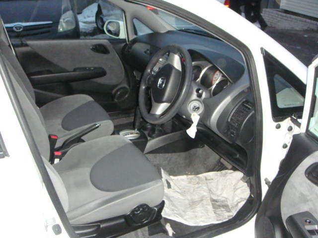 2004 Honda Fit