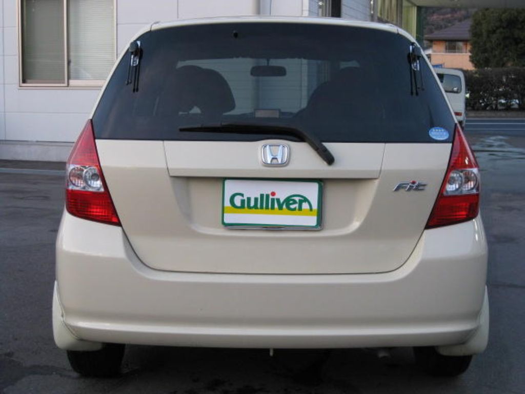 2004 Honda Fit