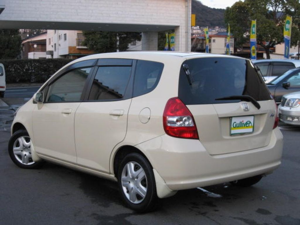 2004 Honda Fit