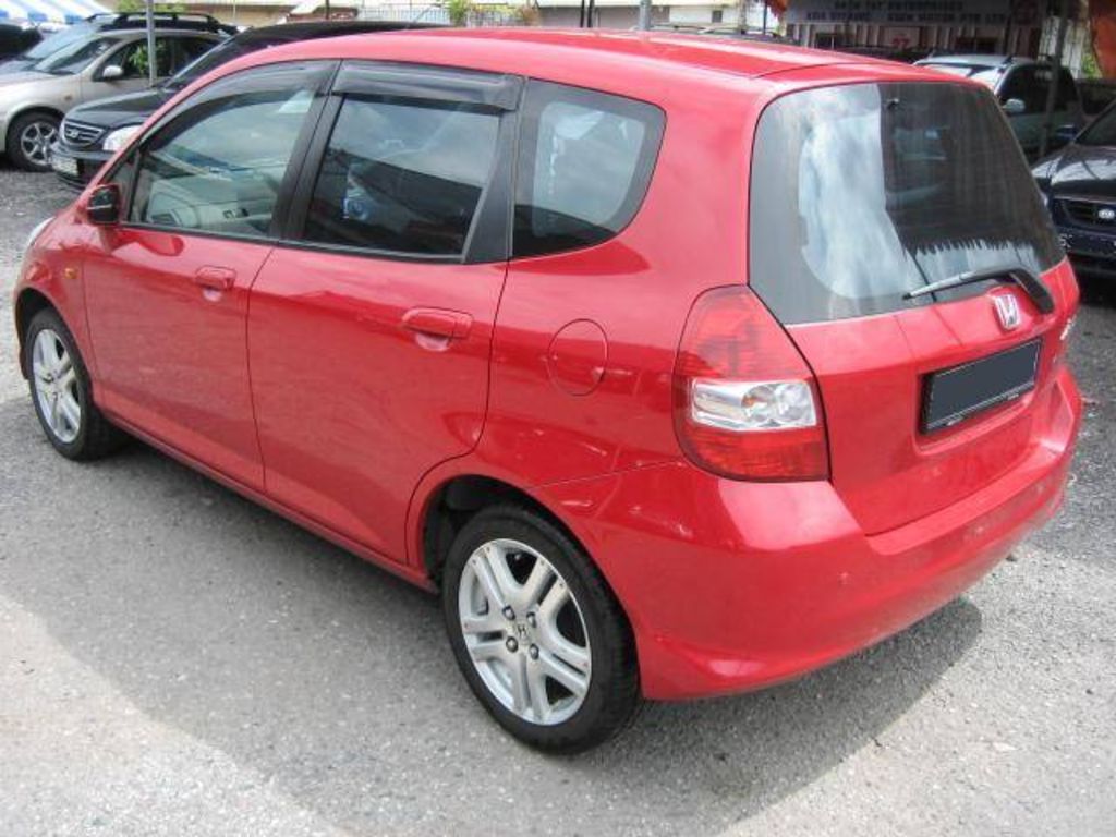 2004 Honda Fit