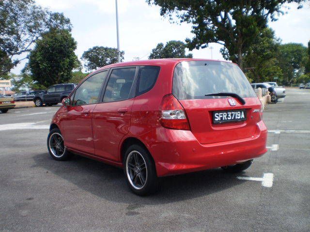 2004 Honda Fit