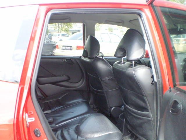 2004 Honda Fit
