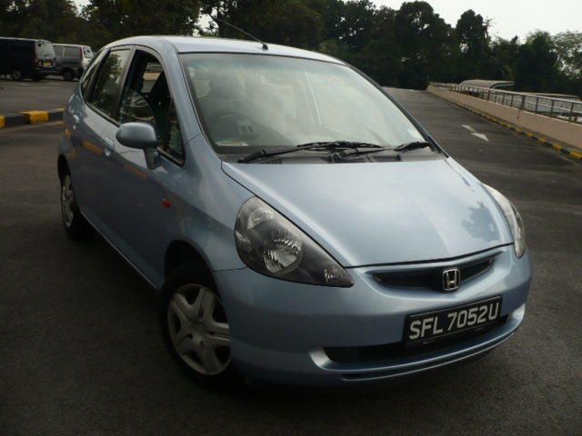 2004 Honda Fit