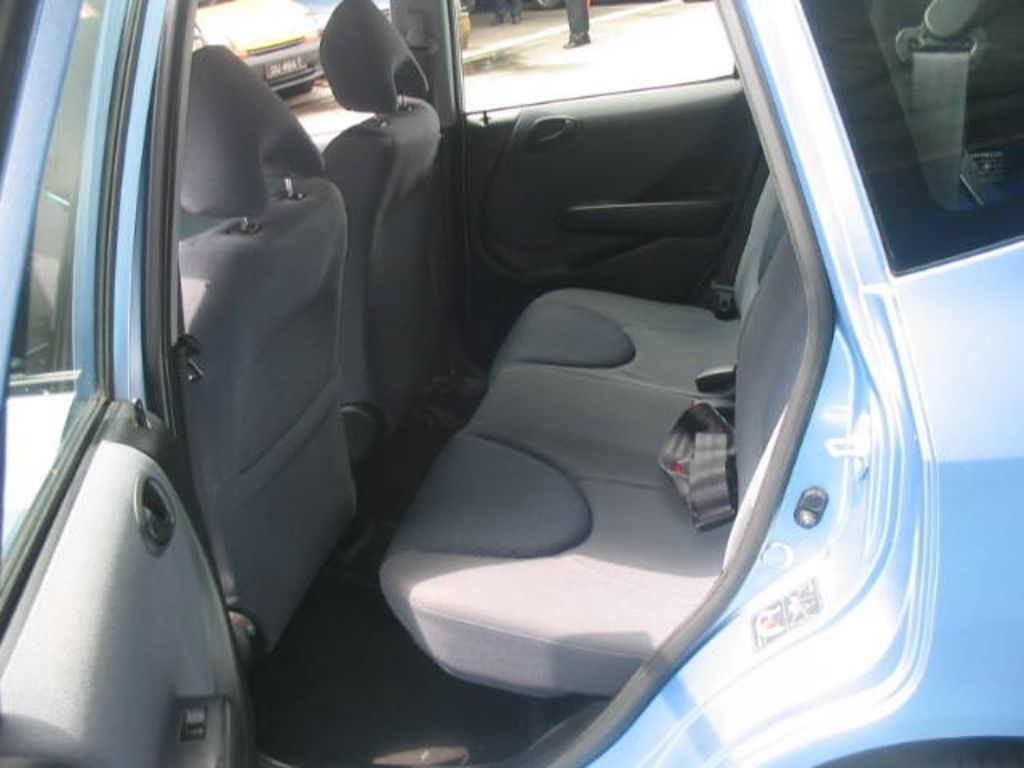 2004 Honda Fit