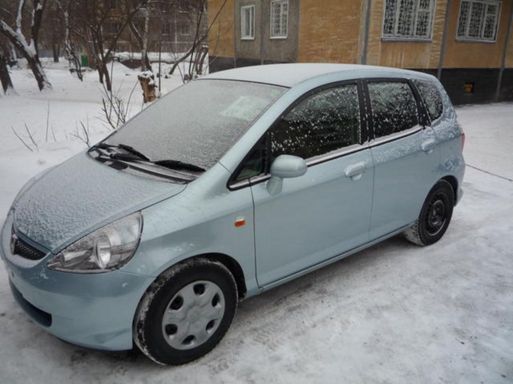 2004 Honda Fit
