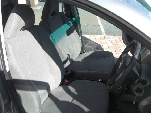 2004 Honda Fit