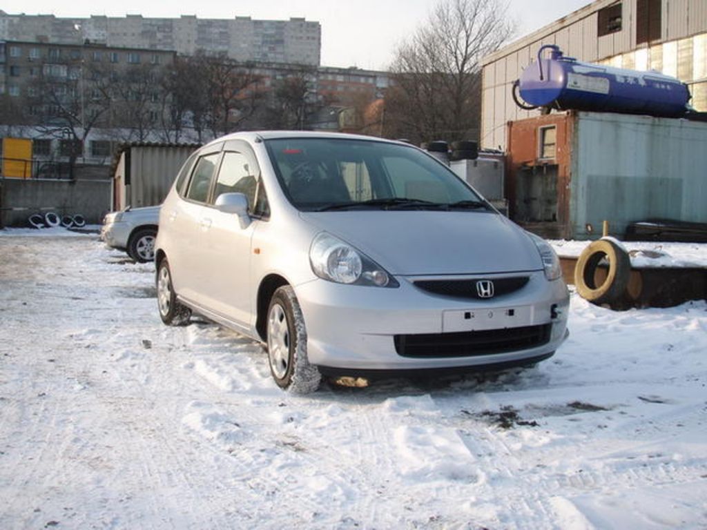 2004 Honda Fit