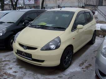 2004 Honda Fit