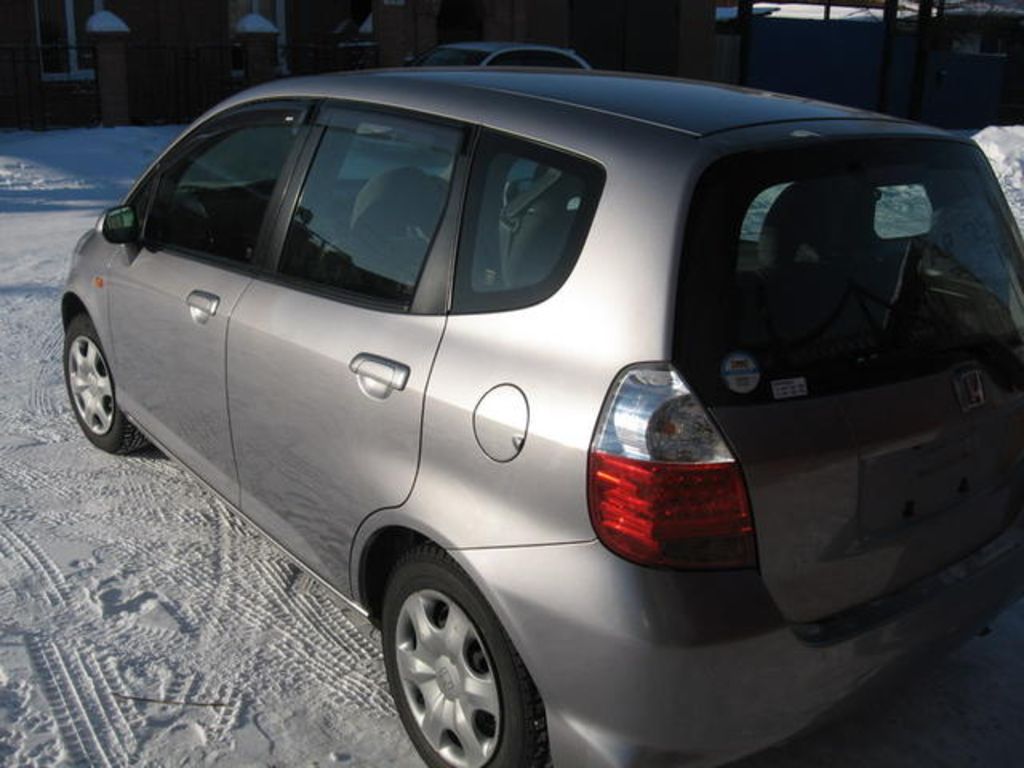 2004 Honda Fit
