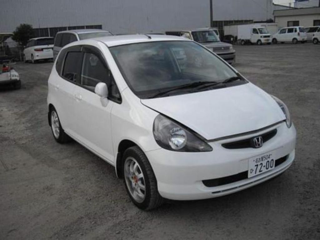 2004 Honda Fit