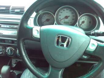 2004 Honda Fit Images