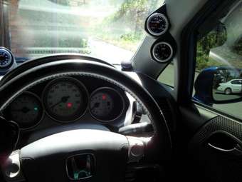 2004 Honda Fit Pics