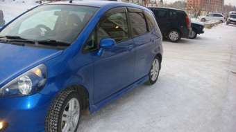 2004 Honda Fit Wallpapers