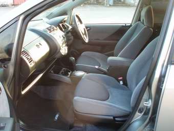 2004 Honda Fit Photos