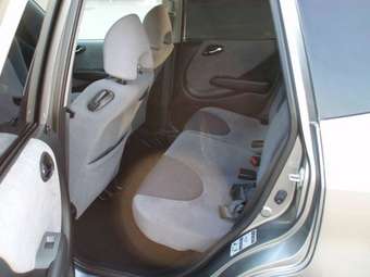 2004 Honda Fit Photos