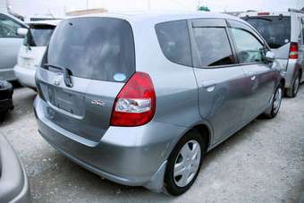 2004 Honda Fit Photos