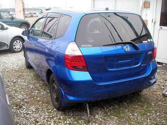 2004 Honda Fit Pictures