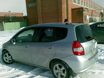 2004 Honda Fit Pictures