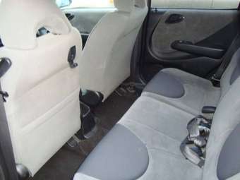 2004 Honda Fit Photos