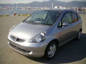 2004 Honda Fit Photos