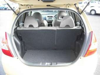 2004 Honda Fit Pictures