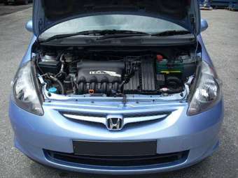 2004 Honda Fit Photos