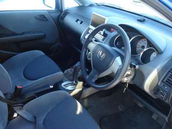 2004 Honda Fit Pics