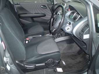 2004 Honda Fit Pictures