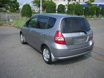 2004 Honda Fit Pictures