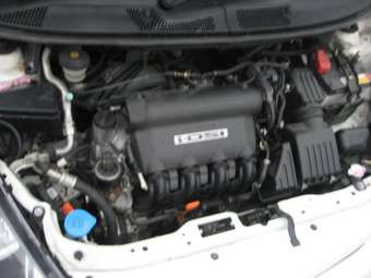 2004 Honda Fit Pictures