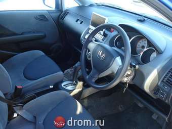 2004 Honda Fit Pictures