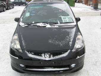 2004 Honda Fit Pictures