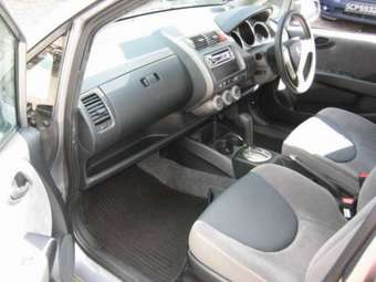 2004 Honda Fit Pictures