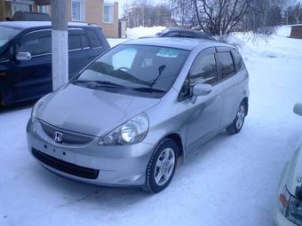 2004 Honda Fit Pictures