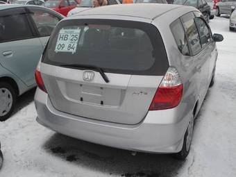 2004 Honda Fit Pictures