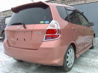 2004 Honda Fit Pictures