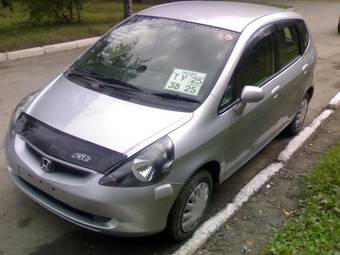 2004 Honda Fit Photos