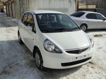 2004 Honda Fit Pictures