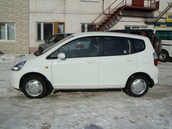 2004 Honda Fit Photos