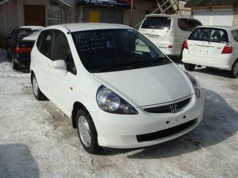 2004 Honda Fit Pictures