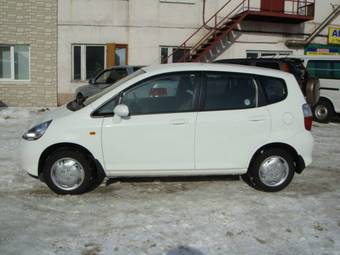 2004 Honda Fit Pictures