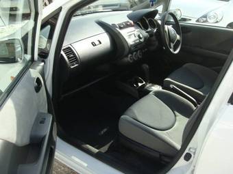 2004 Honda Fit Pictures