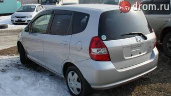 2004 Honda Fit Pictures