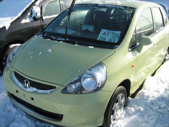 2004 Honda Fit Photos