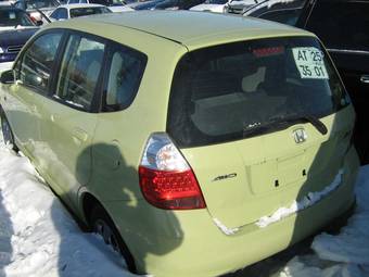 2004 Honda Fit Wallpapers