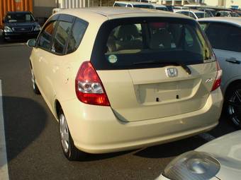 2004 Honda Fit Pictures