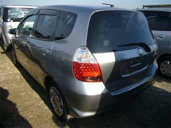 2004 Honda Fit Photos